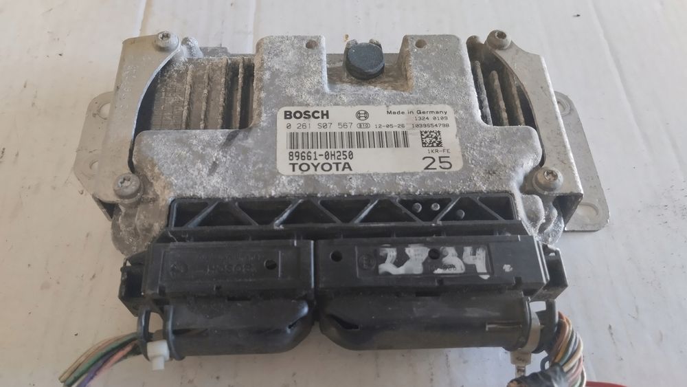 sterownik silnika komputer aygo c1 107 1.0 b 89661-0h250