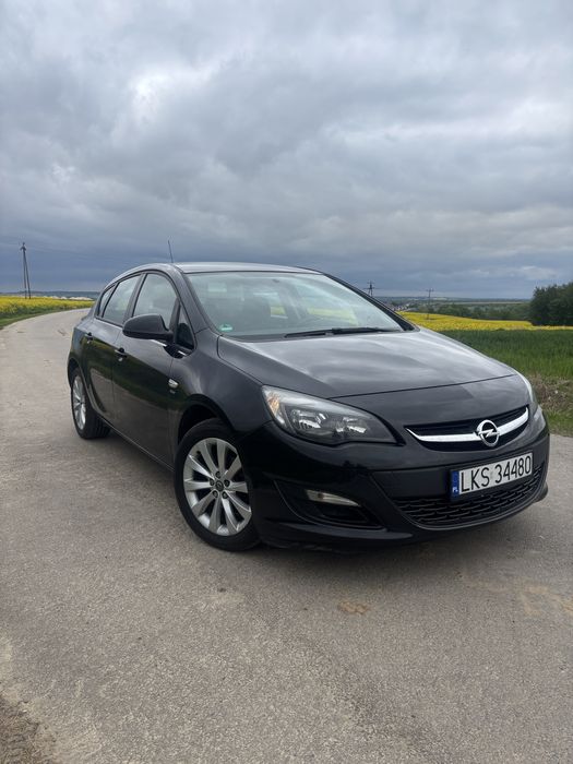 Opel astra J 2013