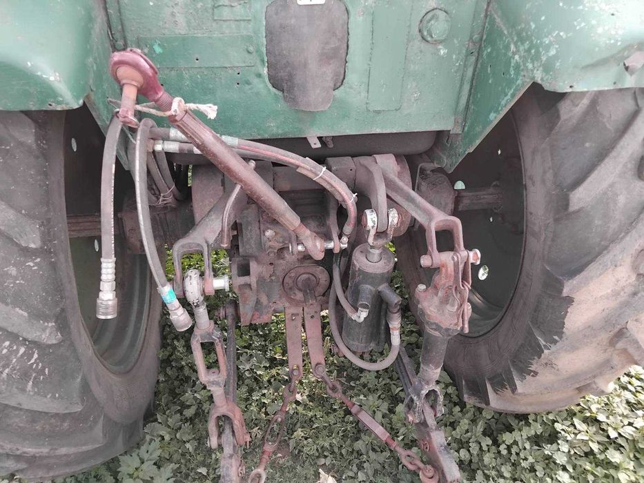 Продам трактор ЮМЗ- 6