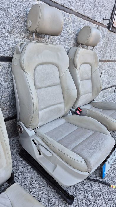 Bancos Audi A3 Cabriolet 8P facelift pele creme completos 2008 a 2013