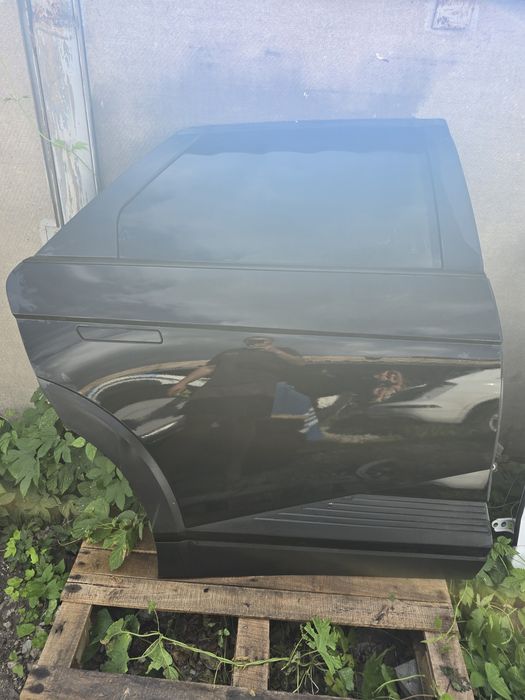 Двері  Hyundai ioniq 5 25.26 рік