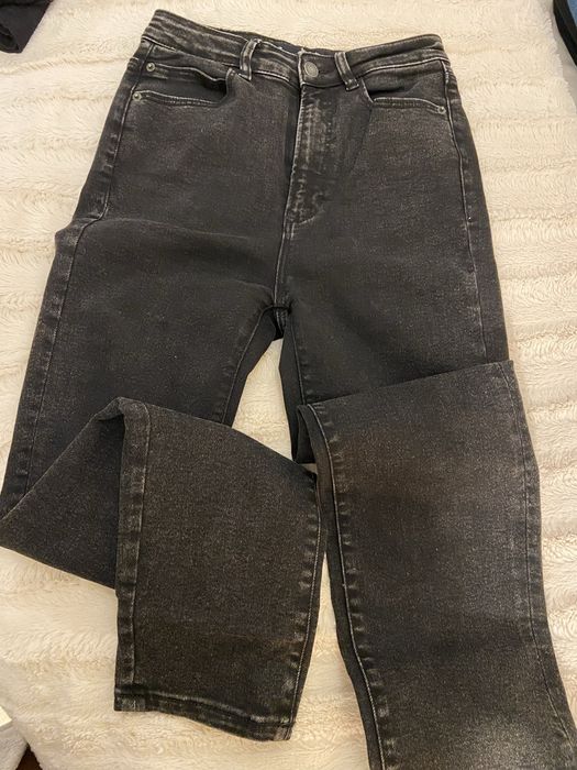 Calças Mom slim Stradivarius