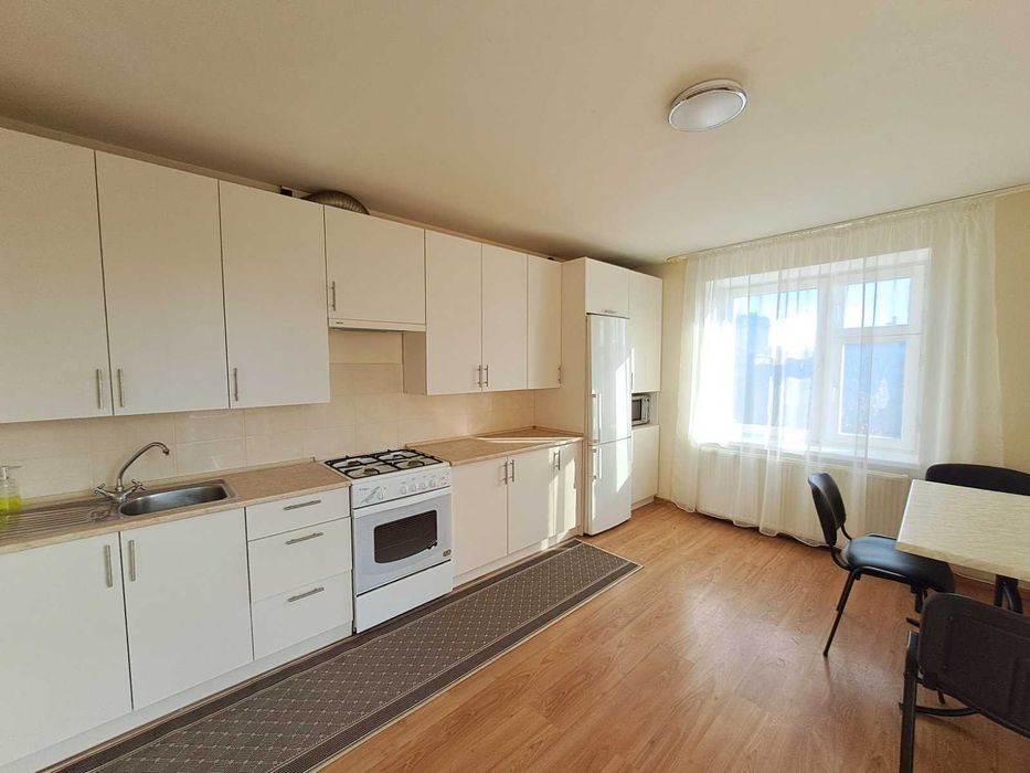 Довготривала оренда 3к квартири на проспекті С. Бандери, Східний