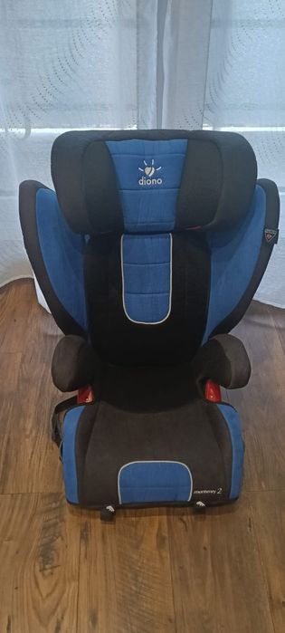 Foteliki samochodowe
