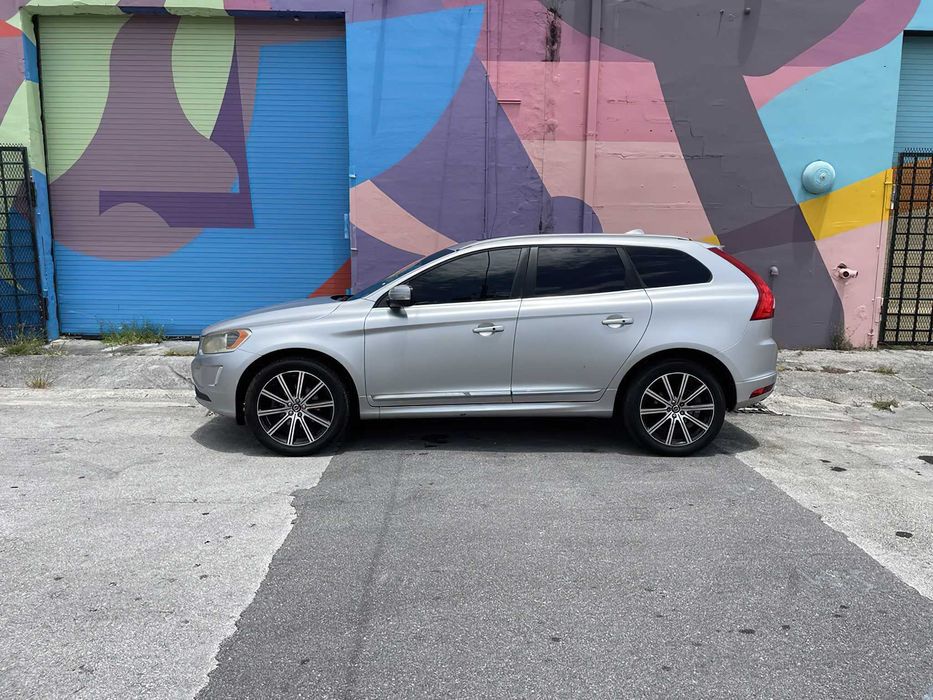 Volvo XC60 T5 Drive-E Premier      2016