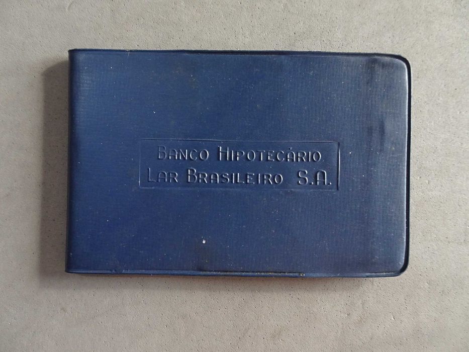 Antiga caderneta de cheques Banco Hipotecário Lar Brasileiro S.A.