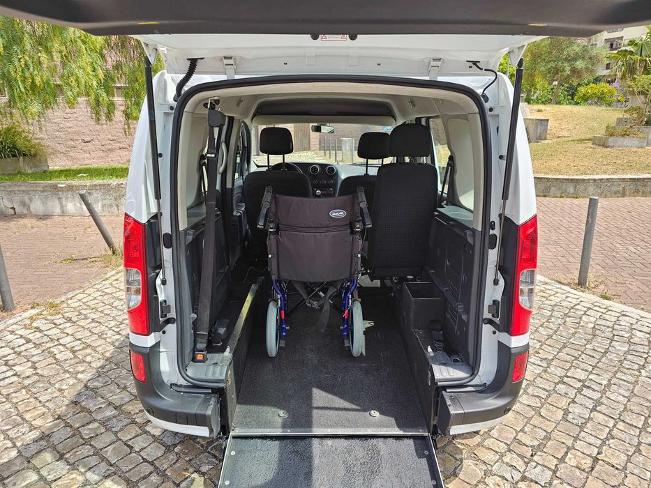 Mercedes Citan Adaptada / Rampa Para Cadeira Rodas / TPMR