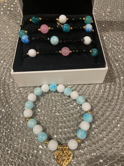 Ręcznie robione branzoletki