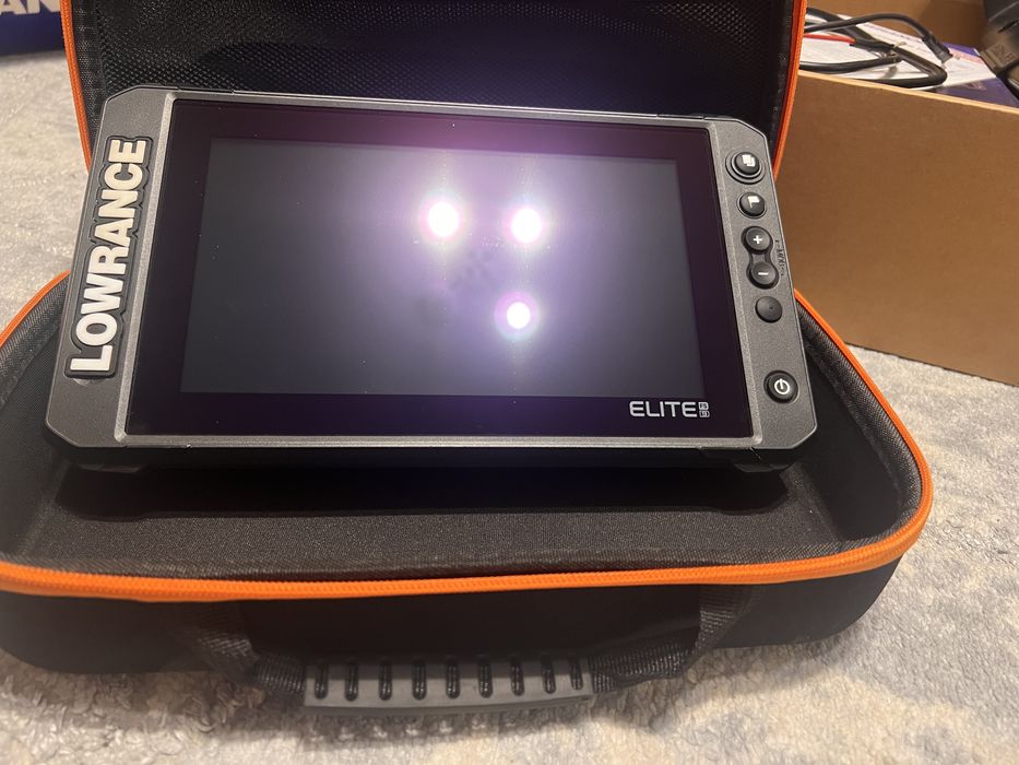 Продам Ехалот Картплотер  LOWRANCE  ELITE  FS9