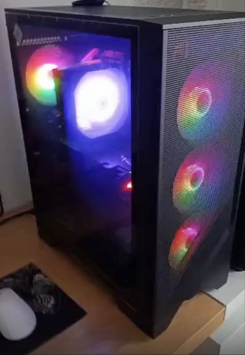 PC Gaming i7-9700K | GTX 1070 - Excelente estado