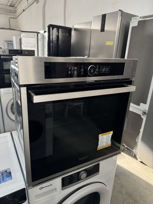 Духова шафа Whirlpool