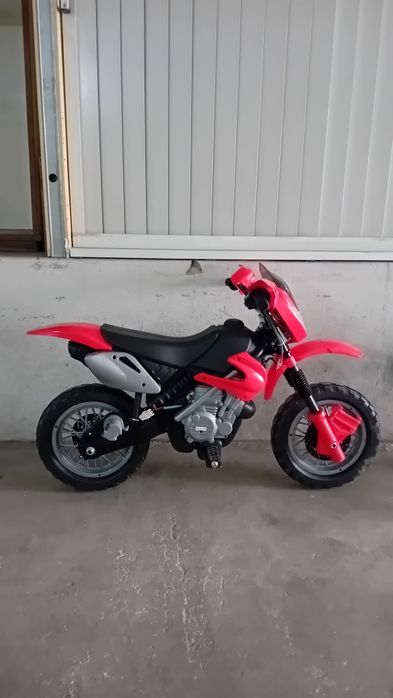 Mota Eléctrica a Bateria
