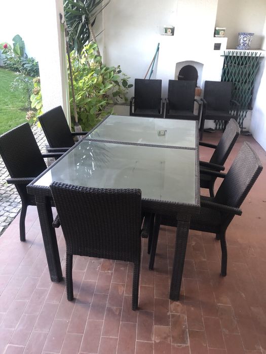 Conjunto Mesa de jardim de vidro com 8 cadeiras