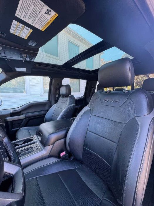 Ford F-150 Raptor      2018