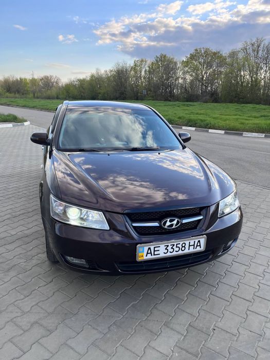 Hyundai Sonata NF 2.0 л.
