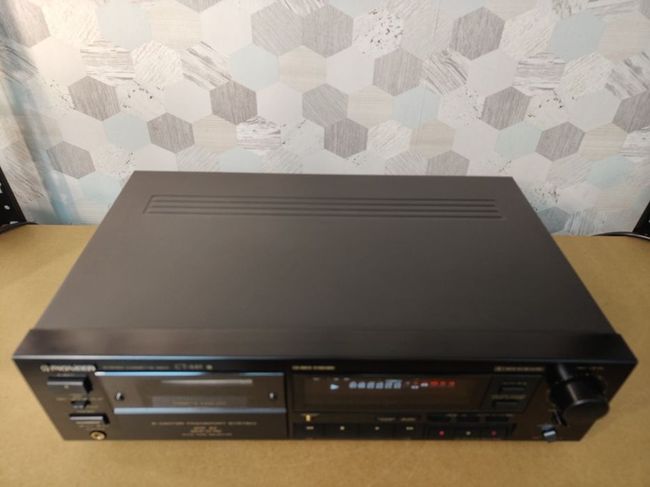 Magnetofon kasetowy Pioneer CT-449
