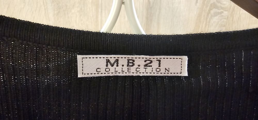 Długa Czarna Sukienka Swetrowa