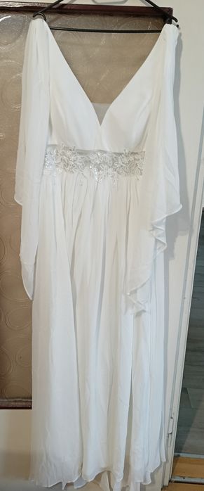 Sprzedam suknię ślubną rozm 44