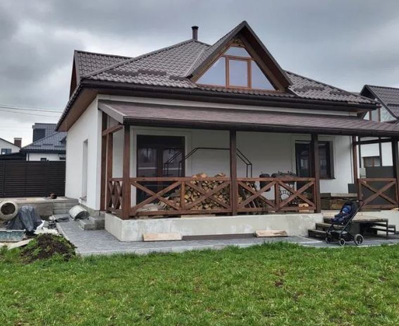 Продаж сучасного будинку. Ледовський.