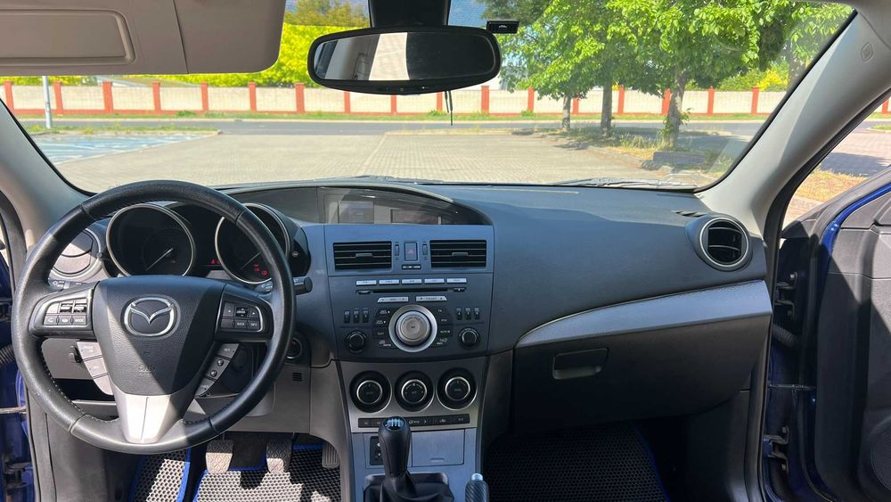 Mazda 3 2.2 MZR-CD 2010r