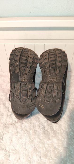 Buty Helly Hansen Nr 38.7 Skóra Stan Bardzo Dobry.