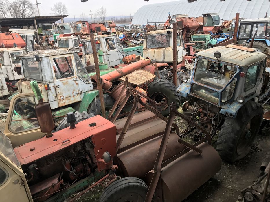 Продаю запчасти трактори Хтз т 150 юмз мтз нива ск 5