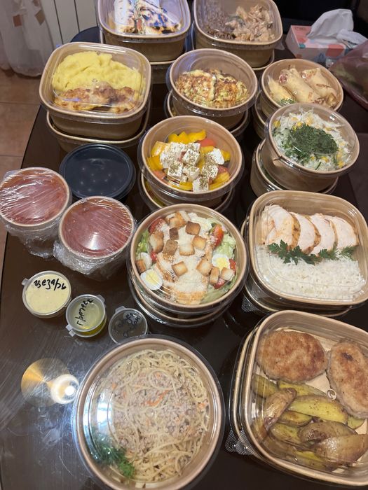 Домашняя еда с ресторанной подачей.