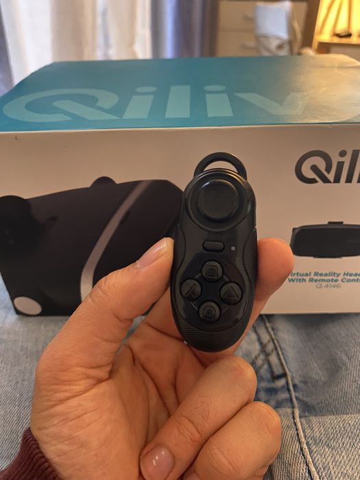 Qilive - Óculos de Realidade Virtual com Controle Remote