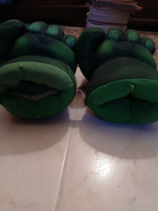Luvas Hulk grandes