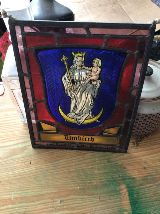 Vitral bastante antigo em vidro de cores de nossa senhora do ano 1984 com 35 cms de altura lindissimo