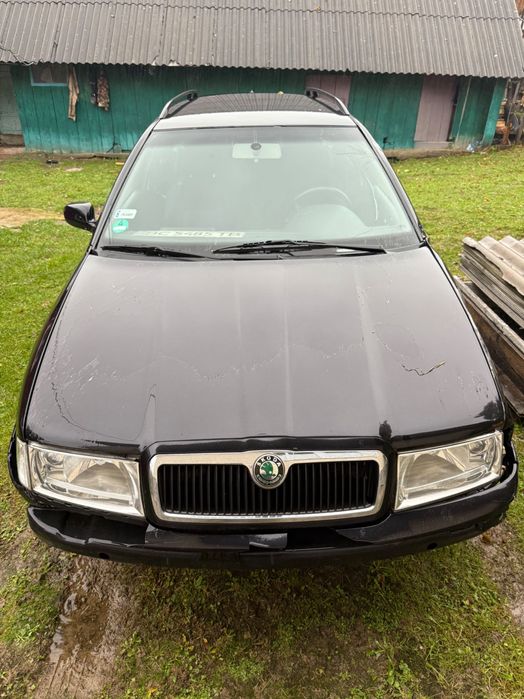 Продається шкода  октавіа тур 2.0 бензин