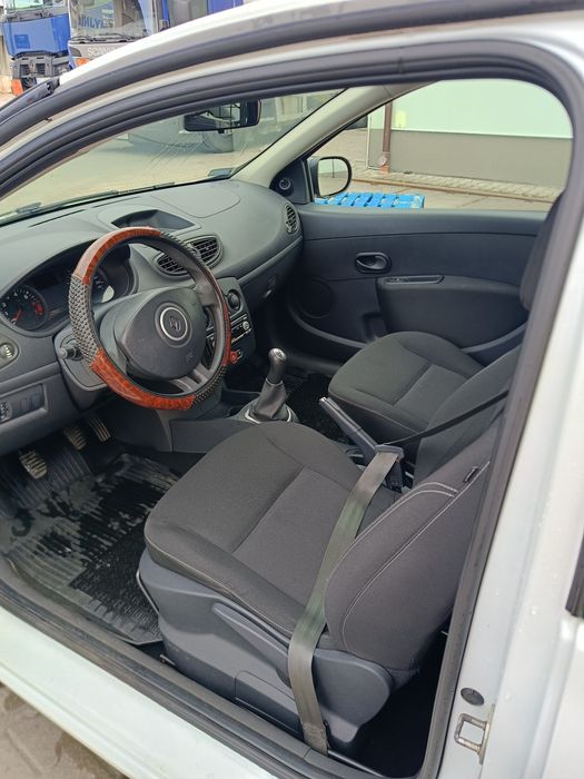 Sprzedam Renault Clio