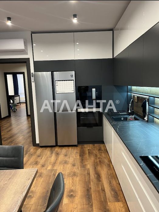 Продаж 3 км квартири по вул. В.Великого Дубляни