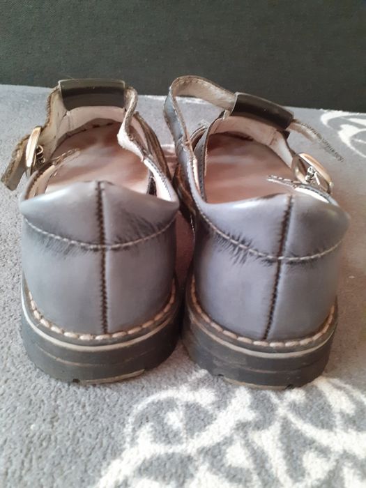 Sandałki dziewczęce Bartek rozmiar 30