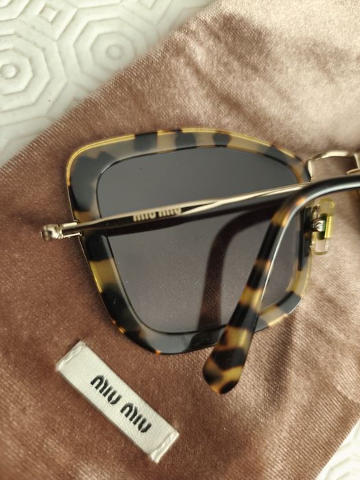 Óculos de sol Miu Miu  Core Collection