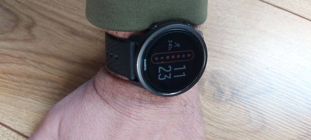 Smatwatch Suunto 5 peak