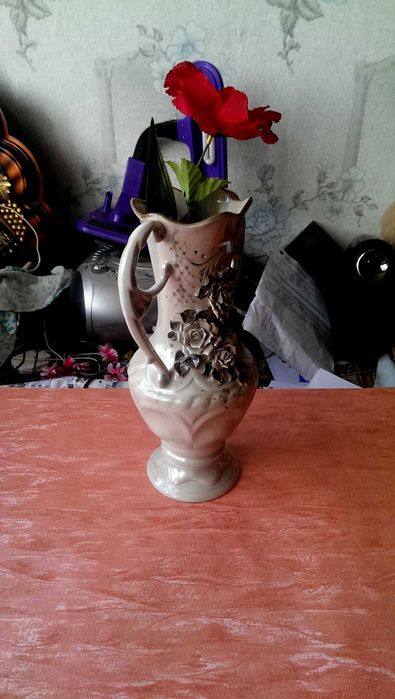 Шикарная красивая ваза РОЗА фарфор СССР в новом состоянии