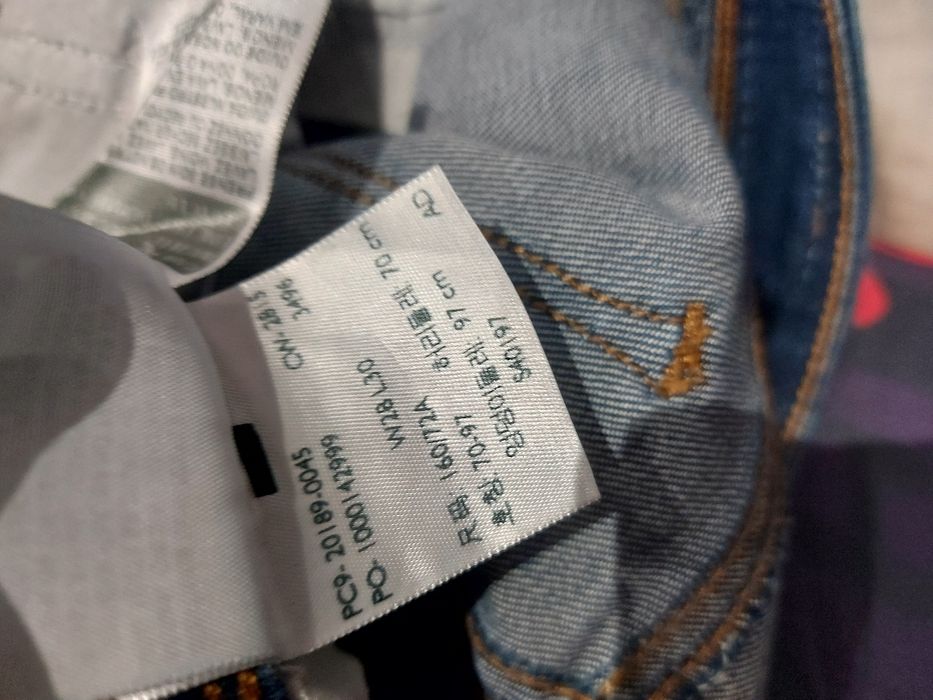 Spodnie Levis Mid Rise Skinny w28 l30