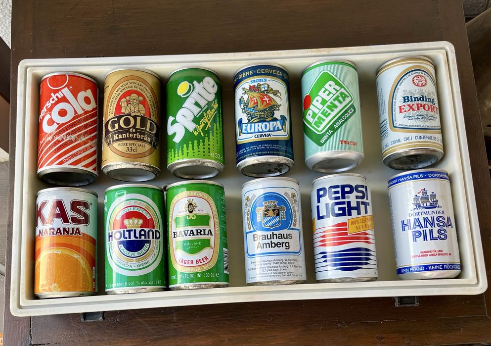 Vendo latas de refrigerantes