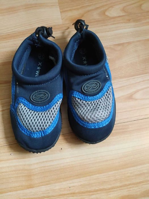 Фірмові мокасинчики.