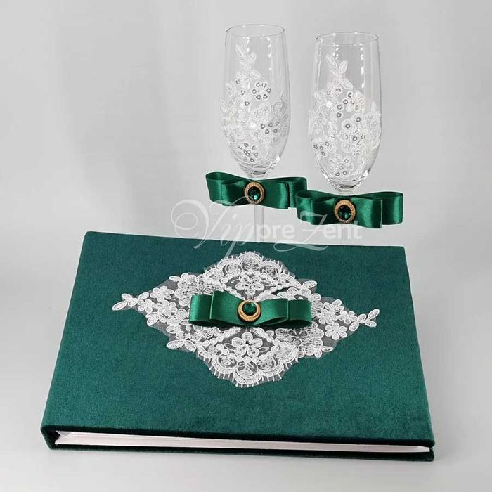 Kolekcja akcesoriów ślubnych "Szmaragdowy szyk"
