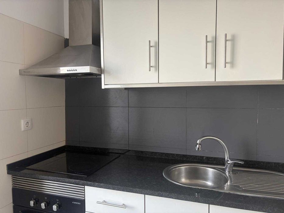 Excelente T2 no Amadora (Venteira) Pronto a entrar!!!