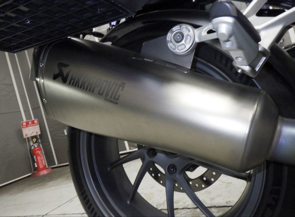 BMW R1200RS з Японії