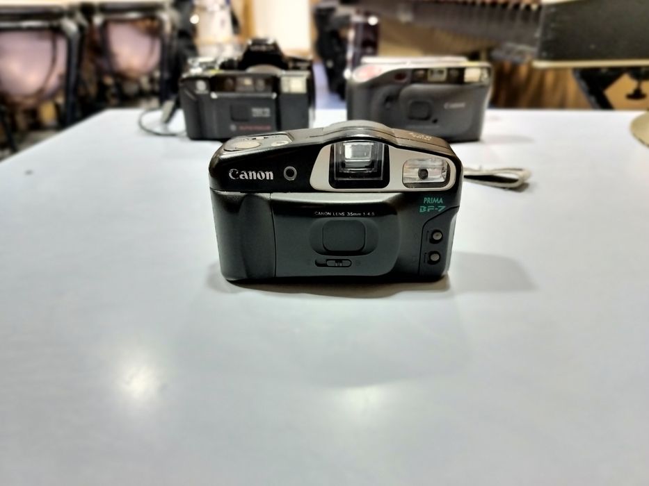 Lote de 5 câmaras de 35mm (point and shoot e slr)