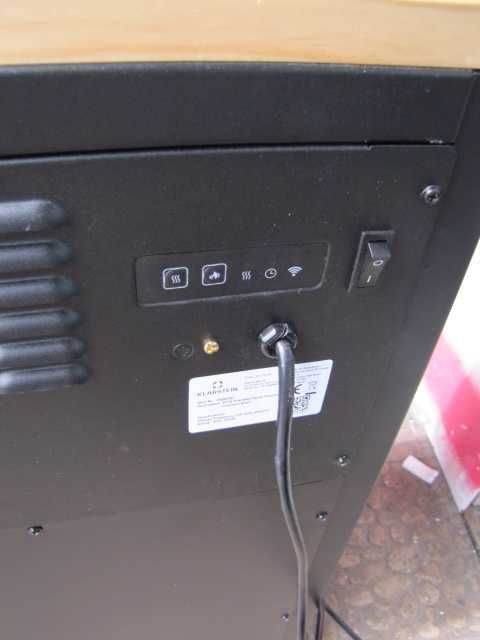 Kominek elektryczny grzewczy wykończenie drewno 1900W Klarstein