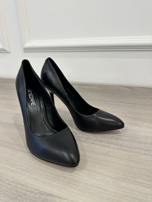 Новые кожаные туфли на калбуке ttizzare 37 размер (24 см)