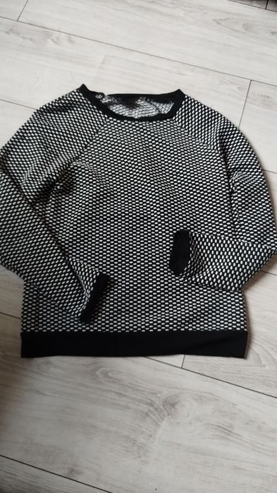 Bluza z motywem petite