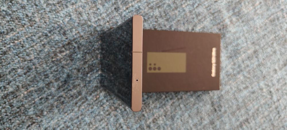 Samsung S23 Ultra 12/512 GB*stan bdb*nowa bateria*wada ekranu*dodatki