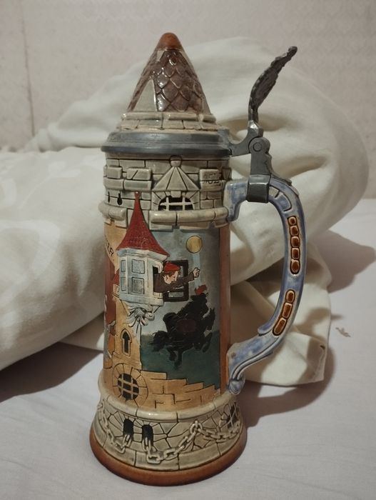 Антикварная пивная кружка