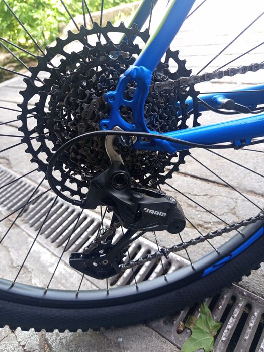 Bicicleta eléctrica roda 29